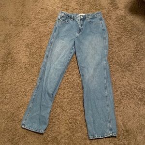 Baggy blue jeans girls